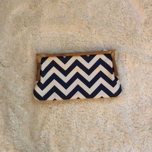 Bamboo / chevron clutch